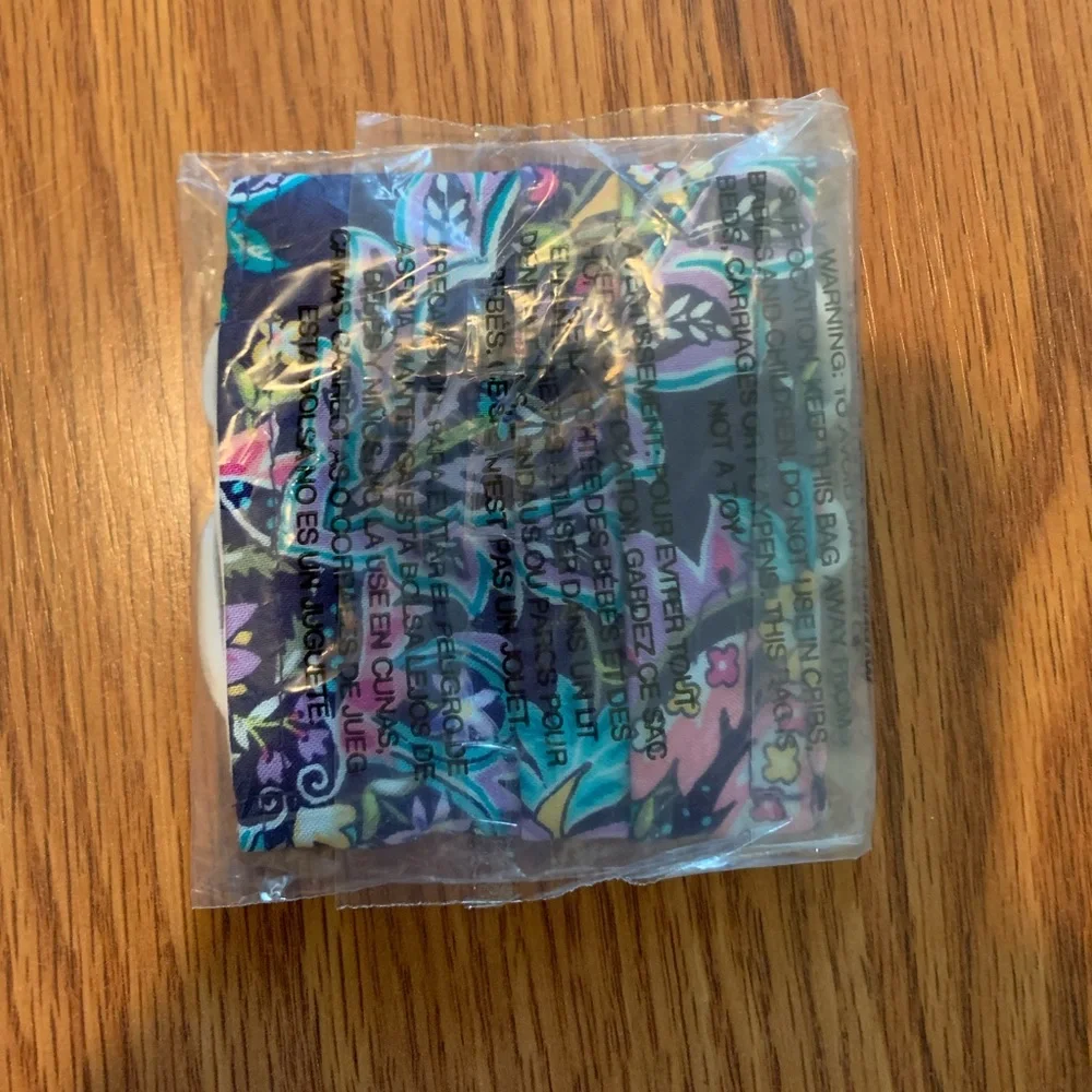 Vera Bradley French Paisley Youth Mask
